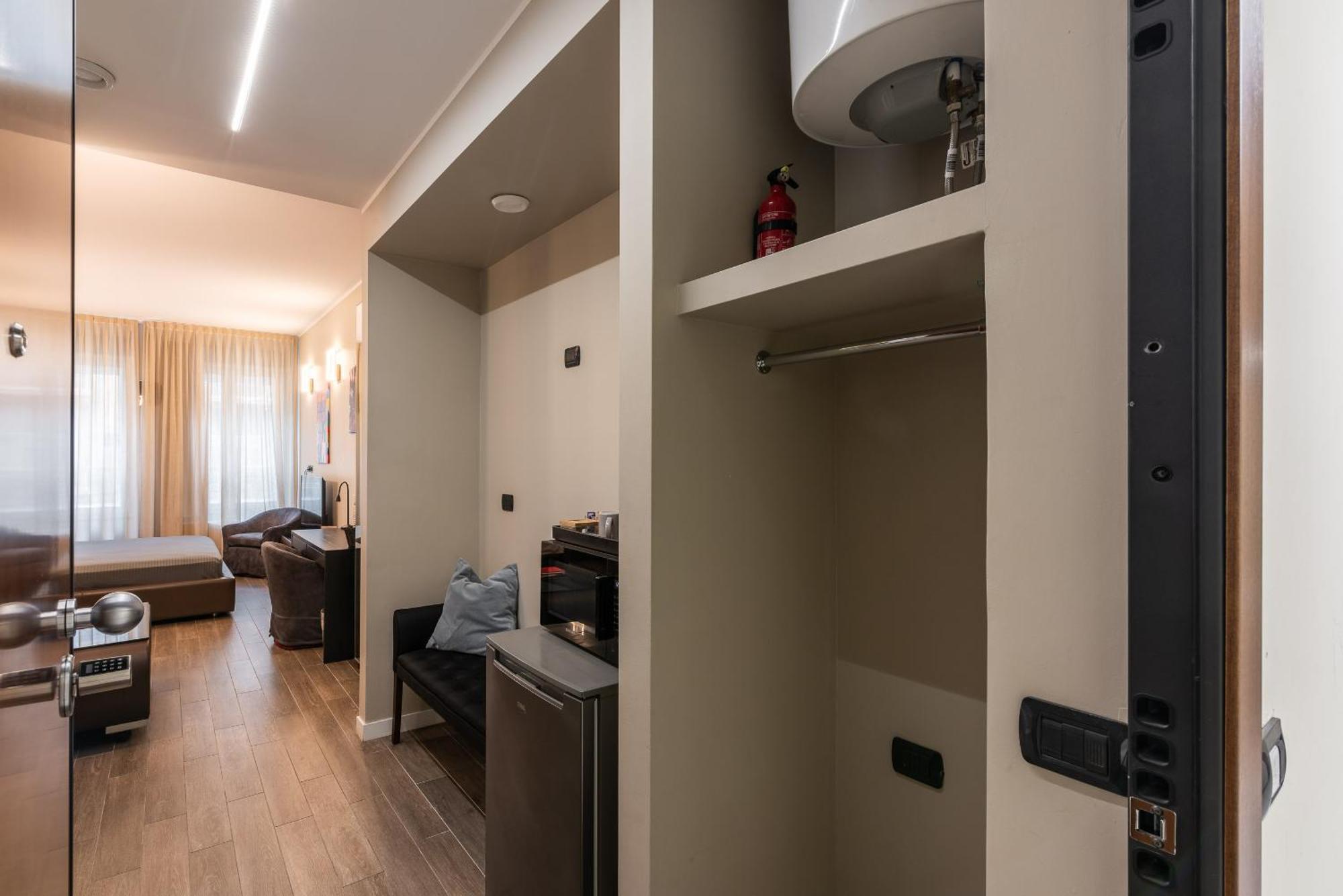Double L Luxury Suite Milano Esterno foto